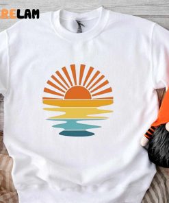 Retro Sunset Rays Wavy Shirt 3