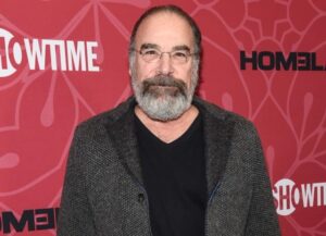The Princess Bride actor Mandy Patinkin says he's expanding his wardrobe and is wearing a Ricky Martin t shirt to prove it