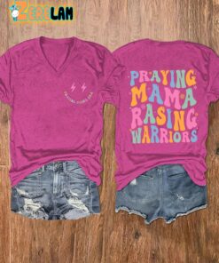 Womens Praying Mamas Raising Warriors Print V Neck T Shirt 1
