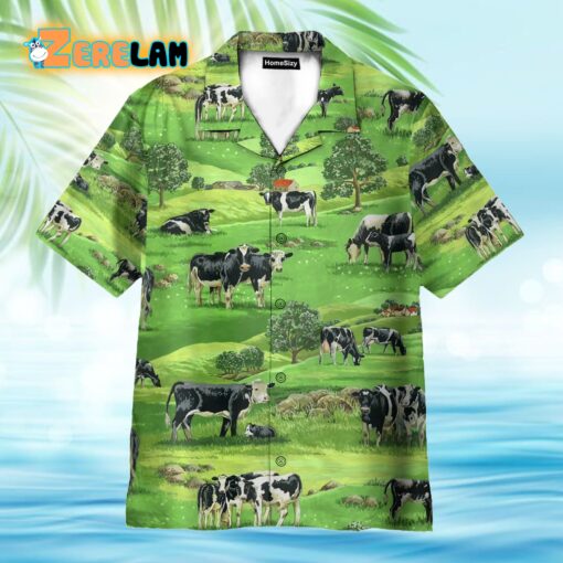 Dairy Cow On Grass Valley Hawaiian Shirt