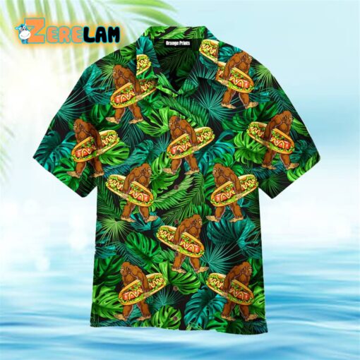 Bigfoot Love Eating Hot Dog Hawaiian Shirt